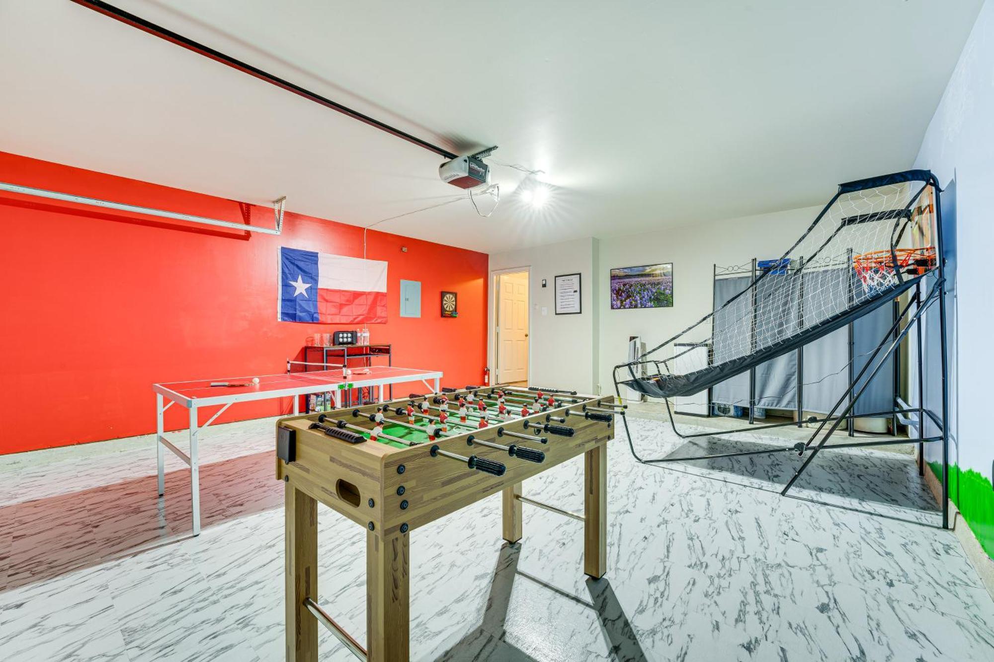 San Antonio Home With Game Room, 9 Mi To Seaworld! Exterior photo