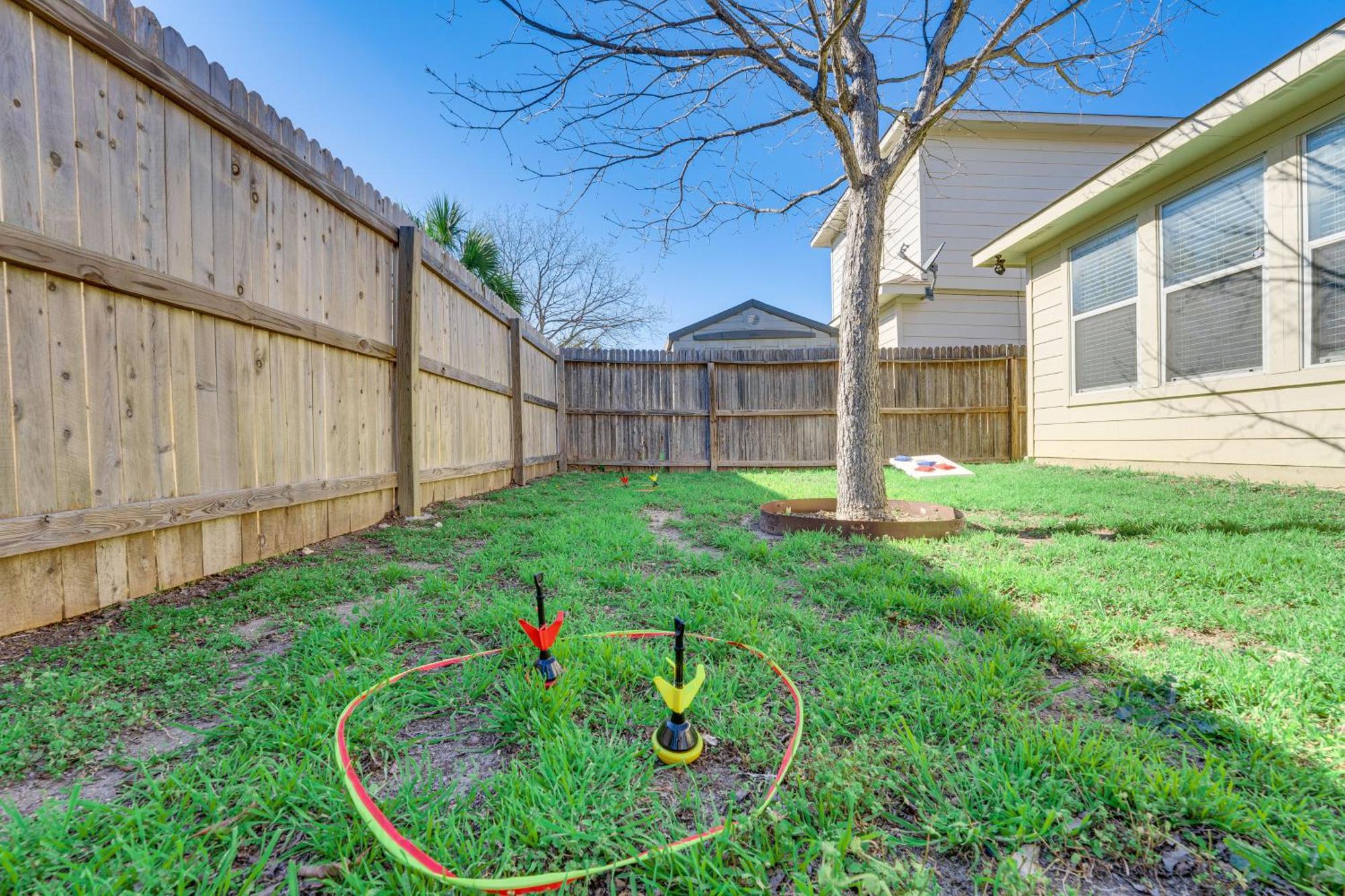 San Antonio Home With Game Room, 9 Mi To Seaworld! Exterior photo